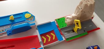 Nákladní auto Tlapková Patrola - 2