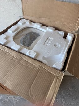 Domácí pekárna GORENJE BM 900W - jako nová - 2