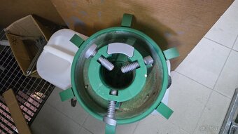 Stojan na vánoční stromek KADAX s nádrží na vodu, moderní st - 2