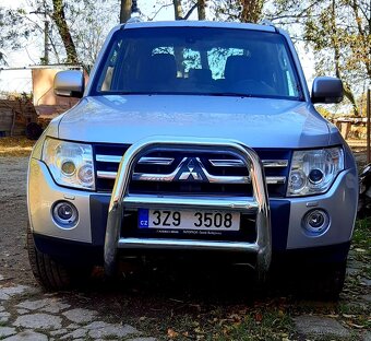 Mitsubishi Pajero - krátká verze - 2