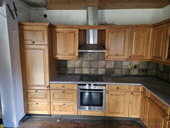 Masivní kuchyňská linka z Německa se spotřebiči - 2