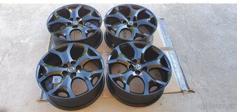 Cx-5 cx-30 cx-7 tucson quashkai sorento 5x114,3 r19 crv gh - 2