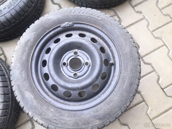 4 disky (s pneu), cena za vše - 2