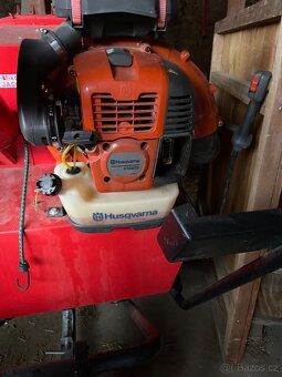 Multi Sauber MCS 520, vysavač trusu, listí - 2