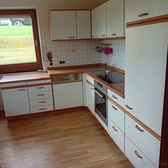 Kuchyne se všemi spotřebiči - 2