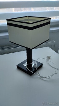 STOLNÍ SVÍTILNA - LAMPA - 2