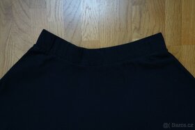 Černá dívčí bavlněná sukně, sukýnka vel.152 - 2