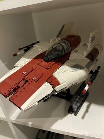LEGO Star War 75275 A-wing Starfighter - 2