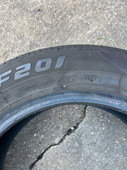 Pneu 195/55 R15 - 2