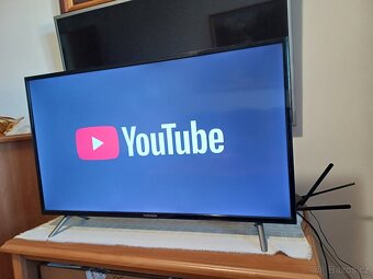 Smart TV 40" Thomson 40FD5406-úhlopříčka 102cm - 2