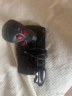 Joystick Na letecký simulátor - 2