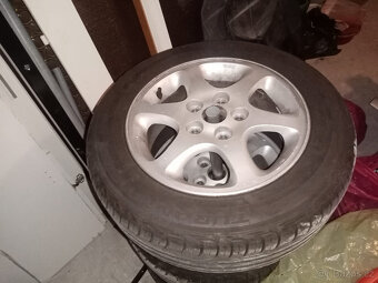 4x Bridgestone Turanza 185/65/R15 - 2
