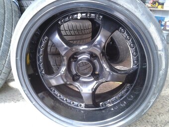 Kola 215/40 R17 4x108 - 2