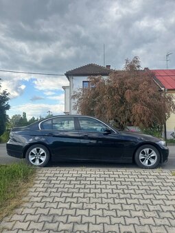 Prodám bmw e90 325i - 2