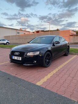 Audi a5 b8 - 2