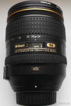 Nikon 24-120 - 2