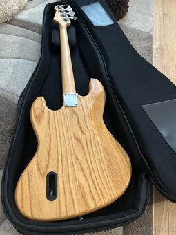 bach jazz bass - 2