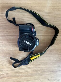 Zrcadlovka Nikon D3200 včetně objektivu a příslušenství - 2