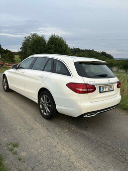 Mercedes Benz c220d kombi 4matic, tažné r.2016 - 2