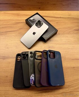 iPhone 13 Pro Max 256GB Space Grey - 2