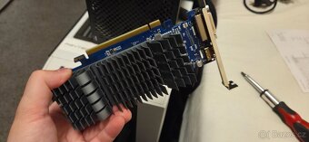 ASUS GeForce GT 1030 2GB LP - rezervace - 2