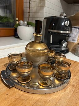 KARAFA + 6 SKLENIČEK KOUŘOVÉ SKLO - 2