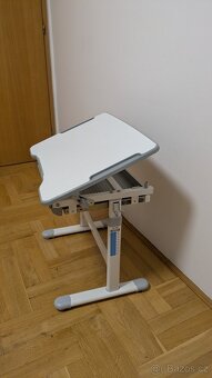 Dětský psací stůl - rostoucí ergonomický stůl - 2