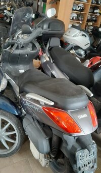Yamaha Xmax 250i 2007, rozprodám po dílech - 2