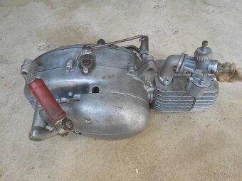 Prodám motor Jawa 50/05 po GO - 2