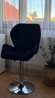 Kosmetické křeslo - 2