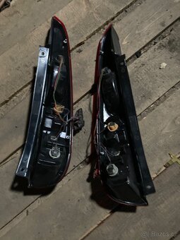 Ford fiesta zadní světla - 2