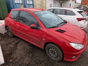 Peugeot 206, 1.4i, nová STK - 2