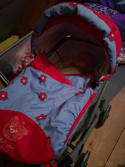 Kočárek pro panenky - 2