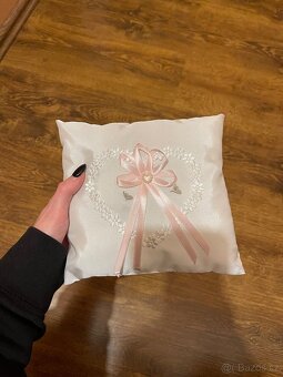 Svatební výzdoba na auto, vývazky, košíček a další - 2