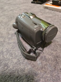 Digitální kamera Panasonic NV-GS230 + DO + nabíječka - 2