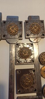 Kovani k trezoru - 2