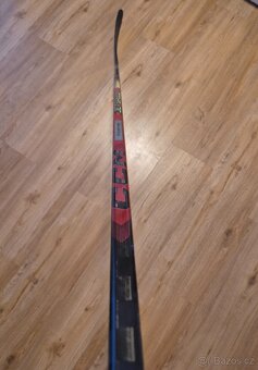 CCM Jetspeed FT7 SR hokejka - 2
