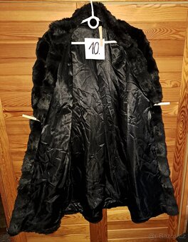 Kožíšek vel: S. - 2