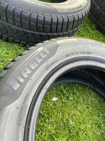 PNEU 215/60/16 PIRELLI SOTTOZERO 3 - 2