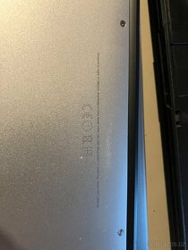 MacBook Air model 1466 - 2