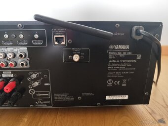 Yamaha RX V6A - 2