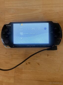 PSP 3000 - 2