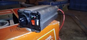 Prodám měnič napětí do auta Energenie dc-ac 300w - 2
