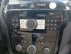 Zafira B, 1.7 cdti. 2008 - 2