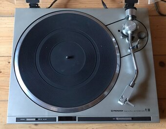 GRAMOFON PIONEER PL-300 ( 1980) PŘÍMÝ NÁHON ,QUARTZ ,NOVÁ JE - 2