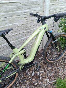 Cube stereo 2022 karbonový rám najeto 1400km - 2