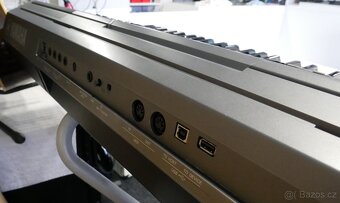 Yamaha PSR S770 - 2
