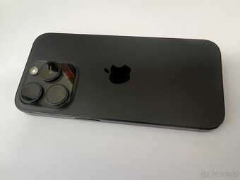 iPhone 15 Pro 128 GB , zánovní , záruka cca 20 měs - 2