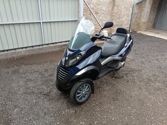 Piaggio mp3 125 Cz doklady v ceně - 2