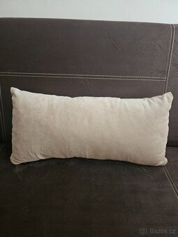 Zachovalý Gauč - broušená eko kůže - 2
